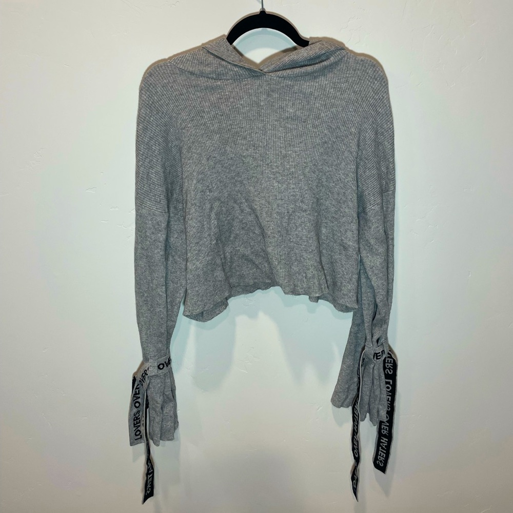 Unique Long-sleeve Crop Sweater